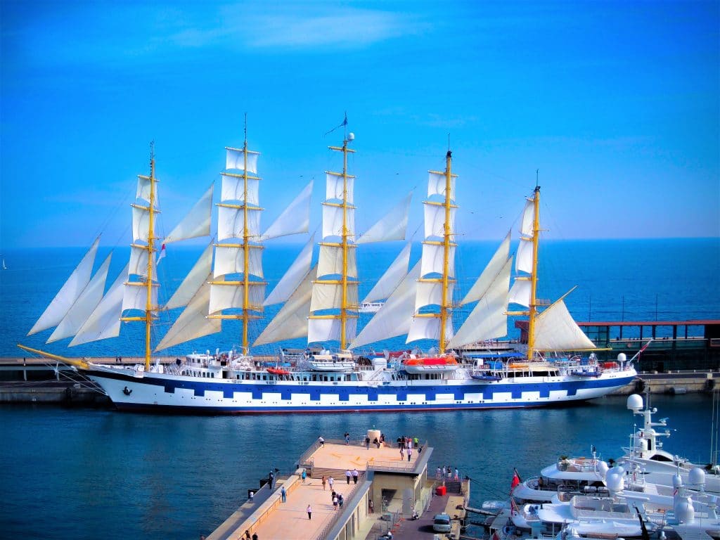 The world’s largest sailing ship OceanEvent