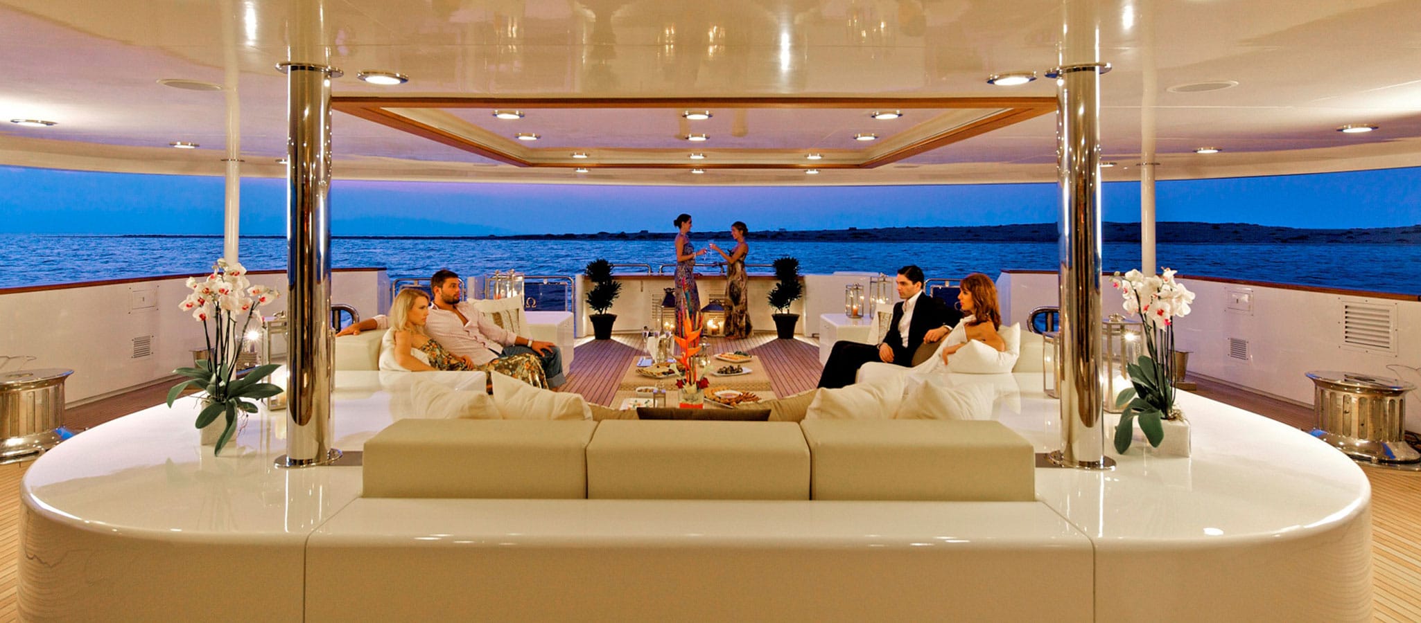 The opulent deck surfaces allow for cocktail receptions on both a small and grand scale.