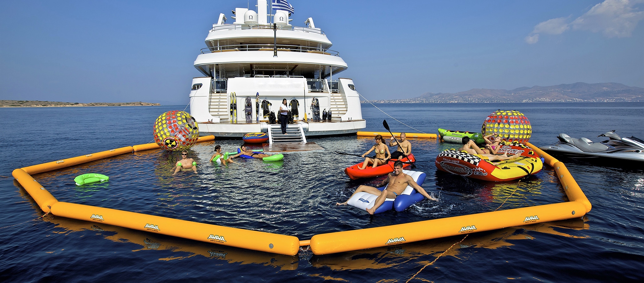 The all-in-one locations offer plenty of water sports fun: jet skiing, water skiing, kayaks, diving and snorkeling equipment and much more.