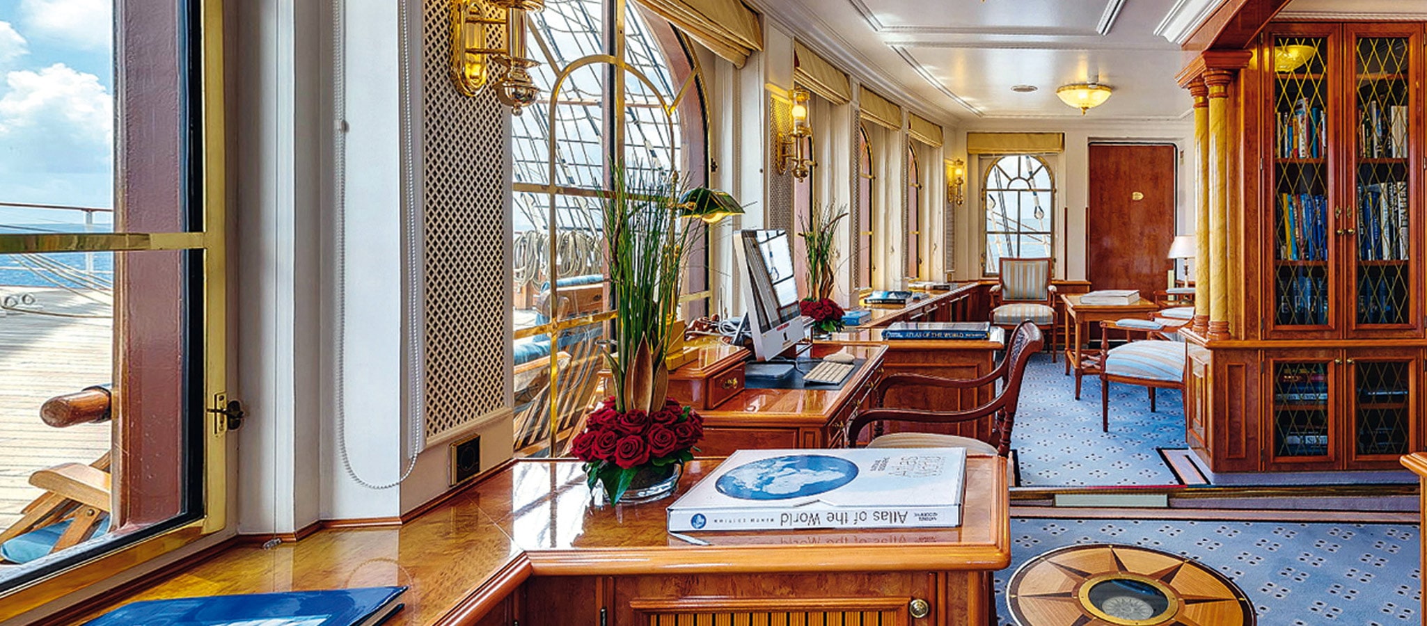 Sailing ships also offer facilities for meetings, workshops and conferences for 250-300 participants.