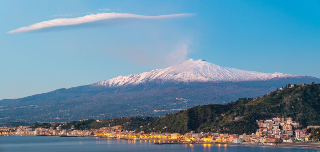 Boutiquekreuzfahrt auf exklusiver Yacht mit OceanEvent - Rom nach Catania - Vulkan Ätna