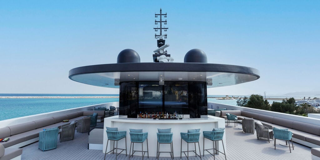 Boutiquekreuzfahrt auf exklusiver Yacht mit OceanEvent - Al Fresco Dining - Sky Bar