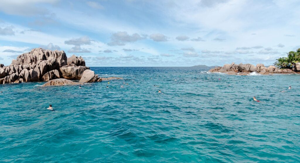 OceanEvent Incentive Charter Seychellen - Praslin Kokosnuss Tour