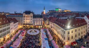 Flusskreuzfahrtschiff chartern Donau mit OceanEvent - Slowakei Bratislava Weihnachtsmarkt