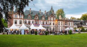 Riverboat charter on the Rhine with OceanEvent - Strasbourg Castle