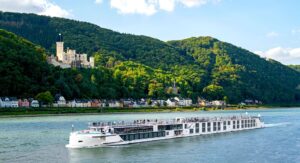 Flusskreuzfahrtschiff chartern auf dem Rhein mit OceanEvent - Flusskreuzfahrtschiff bis 160 Pax