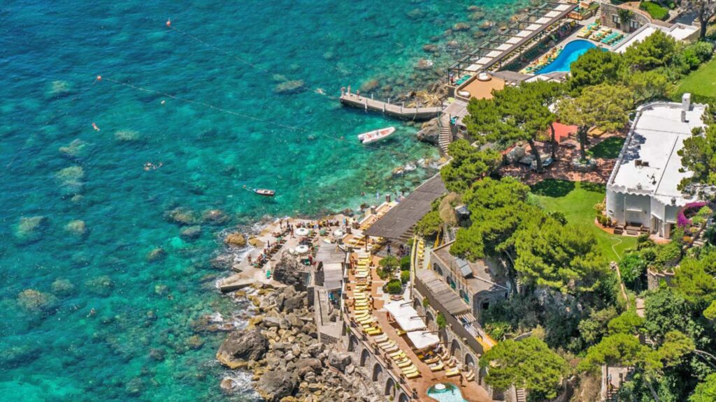 Private cruise - Rom-Catania - Private Beach Club Capri