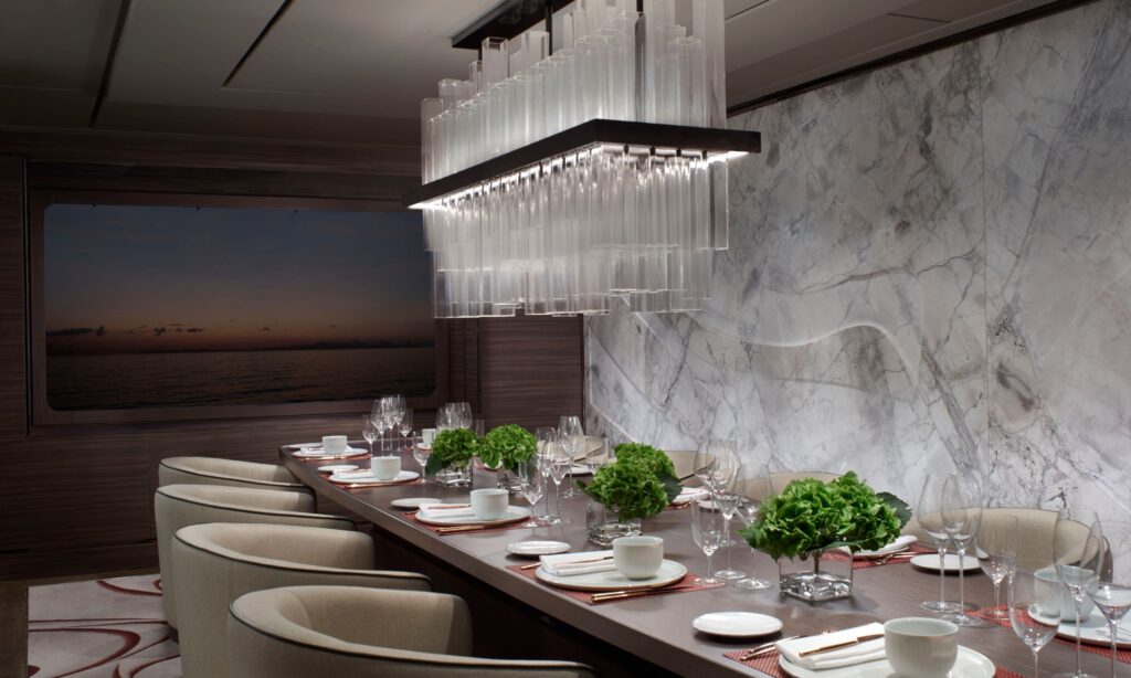 Ritz Carlton Yacht EVRIMA - Private Charter with OceanEvent - Mediterranean - Exquisite Dining
