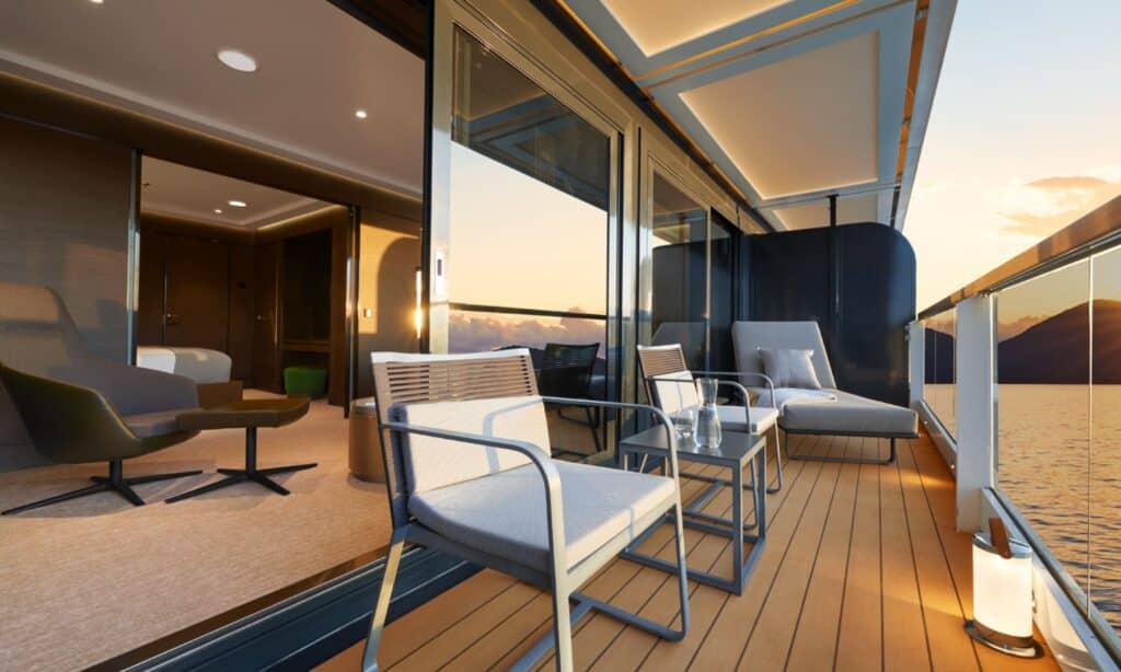 Ritz Carlton Yacht EVRIMA - Private Charter with OceanEvent - Mediterranean - Terrace