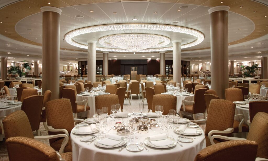 Event venue for events up to 700 Pax - ship for full charter at OceanEvent - Grand Dining