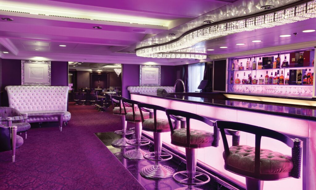 Event venue for events up to 700 Pax - ship for full charter at OceanEvent - Casino Bar