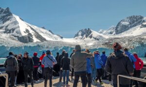 Expedition cruise for an Incentive trip with OceanEvent for up to 200 Pax in Antartica