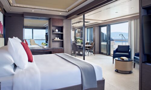Luxuriöse Discovery-Yacht Chartern mit bis zu 294 Gäste | Exklusiv bei OceanEvent