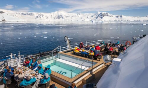 Expeditionskreuzfahrt in Arktis und Antarktis chartern bis 184 Gäste - bei OceanEvent
