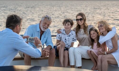 Four Seasons Yacht Chartern – Exklusiv bei OceanEvent – Für bis zu 186 Gäste.