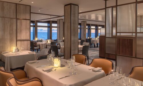 Vollcharter Kreuzfahrtschiff für Events bis zu 720 Pax | Bei OceanEvent