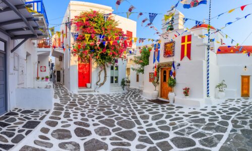 Charter Emerald Kaia for up to 128 guests | Exclusively with OceanEvent