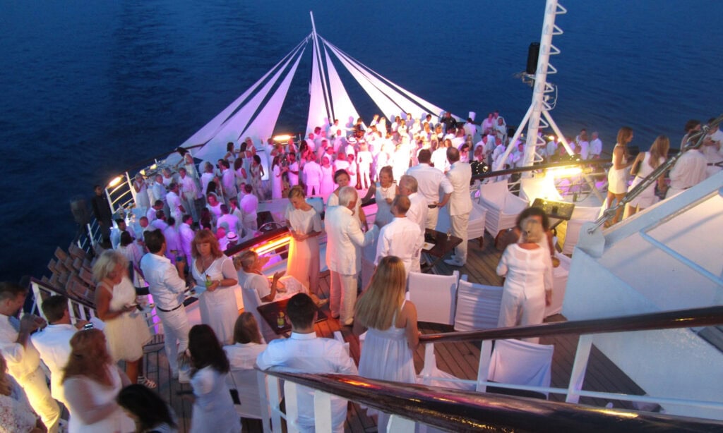 5-Mast Sailing Ship for Events | Exclusive Charter with OceanEvent