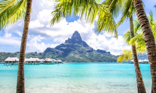 EVRIMA Yacht Charter in French Polynesia with up to 300 Guests - at OceanEvent