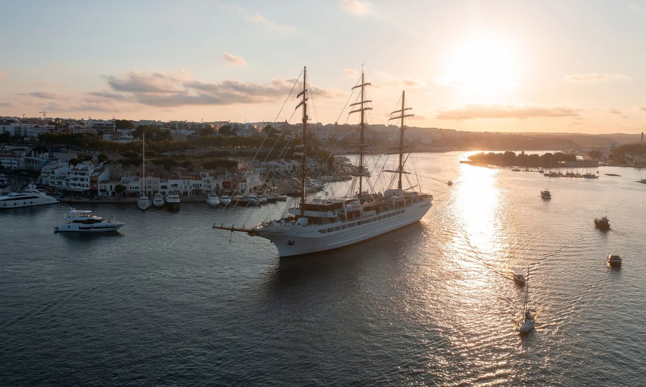Three Days Under Sail. Memories for a Lifetime.
